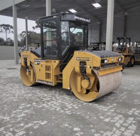 Rolo Compactador Tandem CB 10