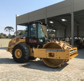 Rolo Compactador Caterpillar CS54B